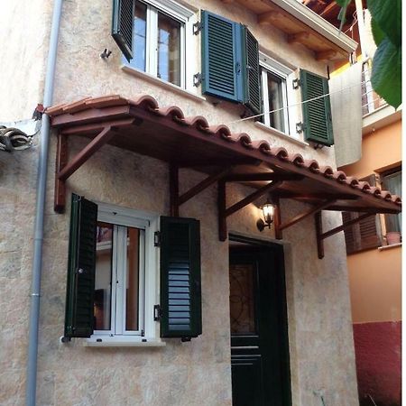 Harry'S Retreat Guest House Klimatia Екстериор снимка