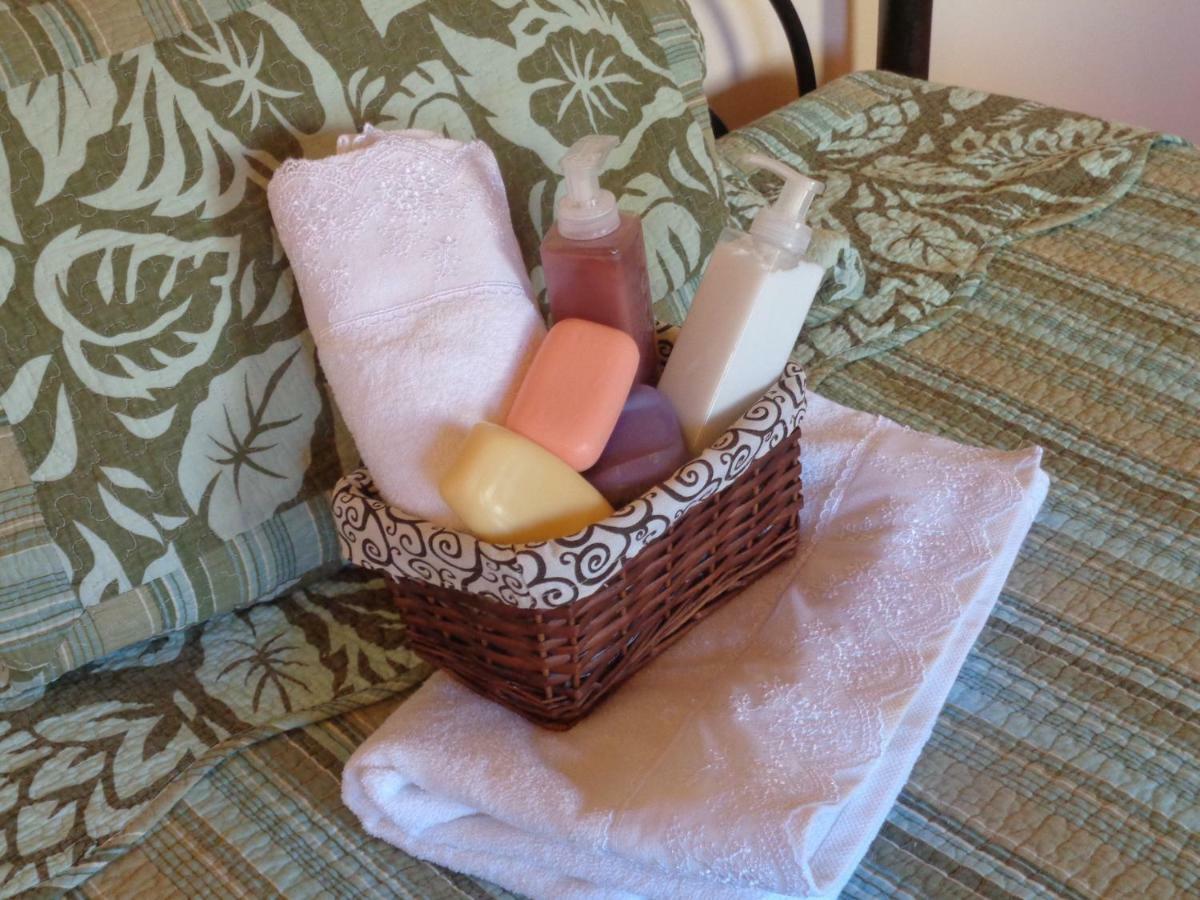 Harry'S Retreat Guest House Klimatia Екстериор снимка