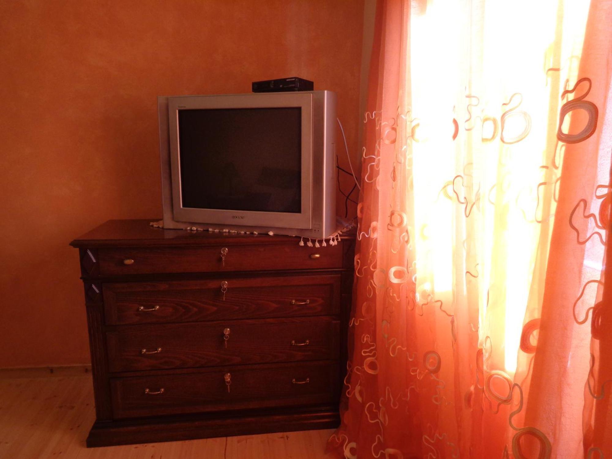 Harry'S Retreat Guest House Klimatia Екстериор снимка